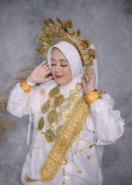 PROFILE-5-thelove.id_-1